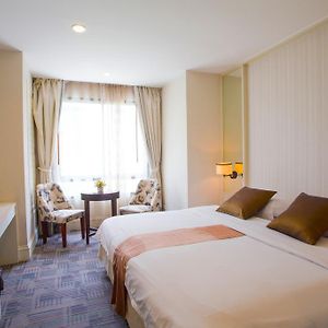 Aphrodite Inn Bangkok
